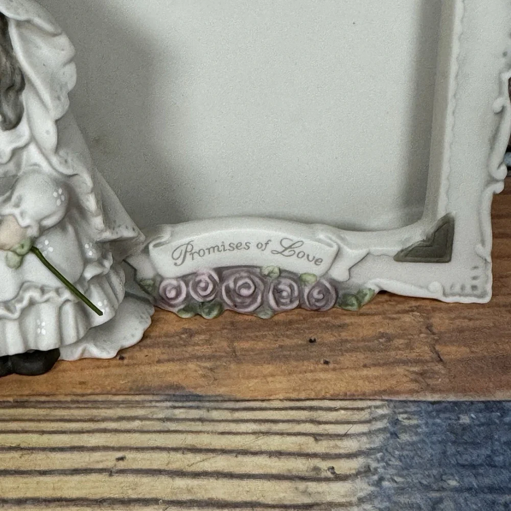Enesco promises love
